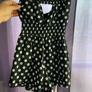 Super cute polka dot romper perfect for summer !